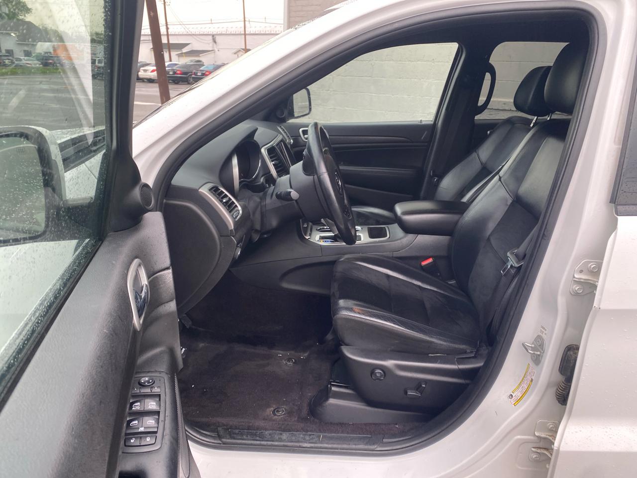 Jeep Grand Cherokee Laredo 4WD 2018