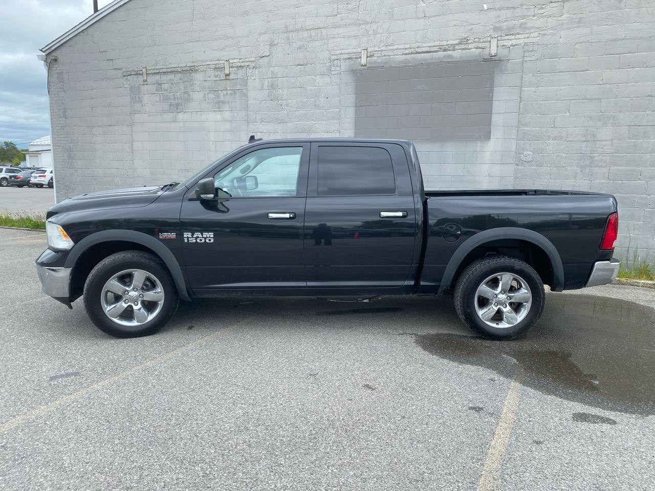 RAM 1500 4WD Crew Cab 149" Big Horn 2016