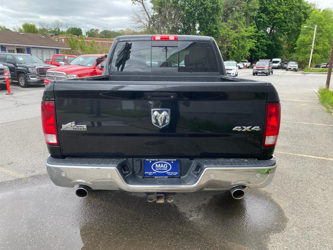 RAM 1500 4WD Crew Cab 149" Big Horn 2016