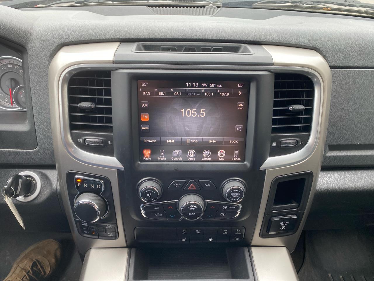 RAM 1500 4WD Crew Cab 149" Big Horn 2016