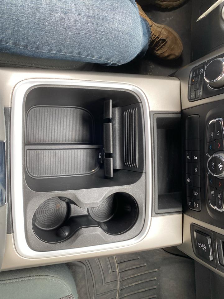 RAM 1500 4WD Crew Cab 149" Big Horn 2016