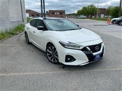 2019 Nissan Maxima 