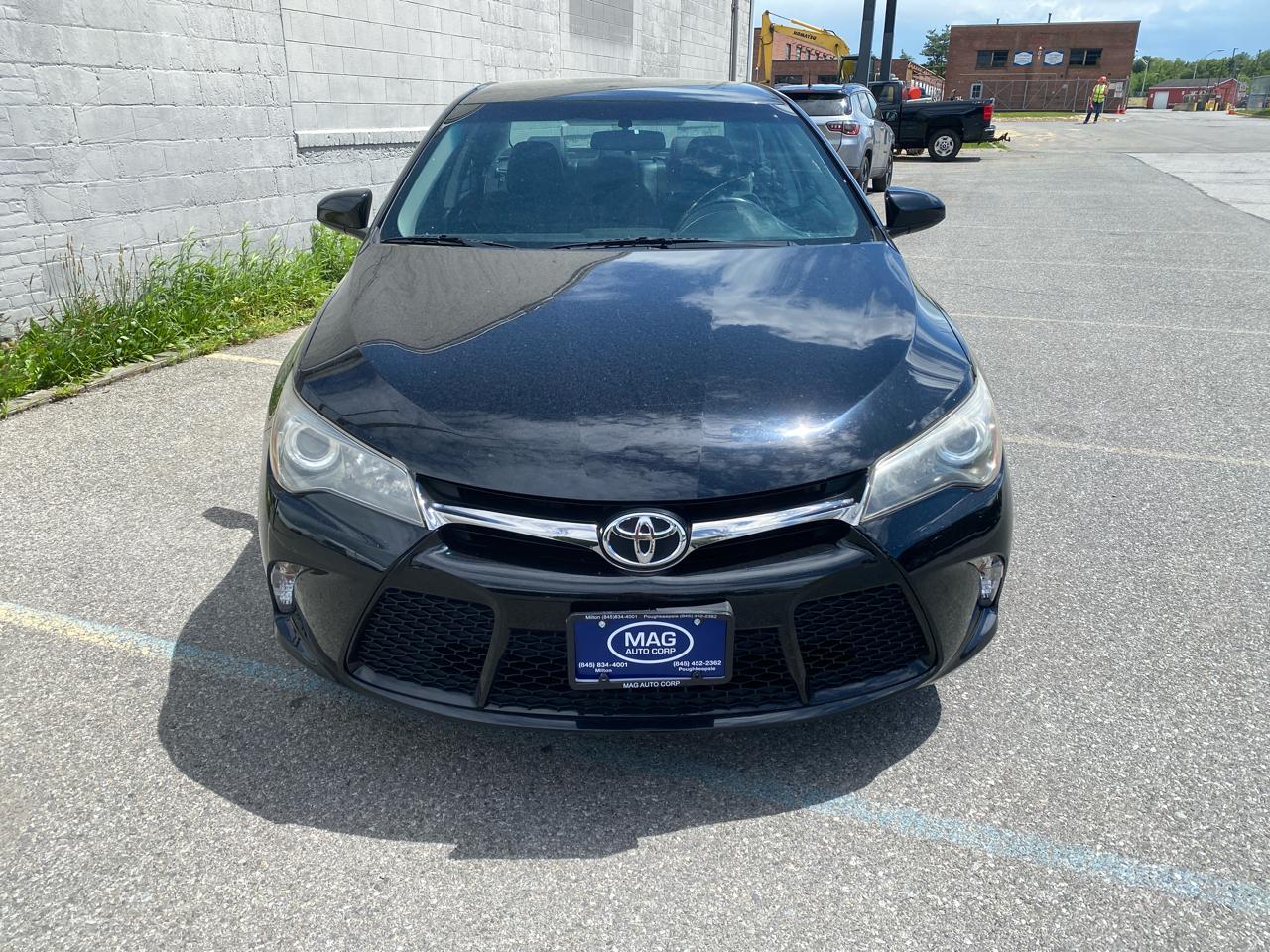 Toyota Camry SE 2017