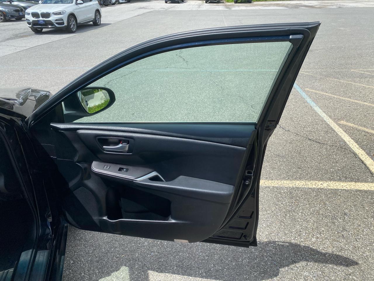 Toyota Camry SE 2017
