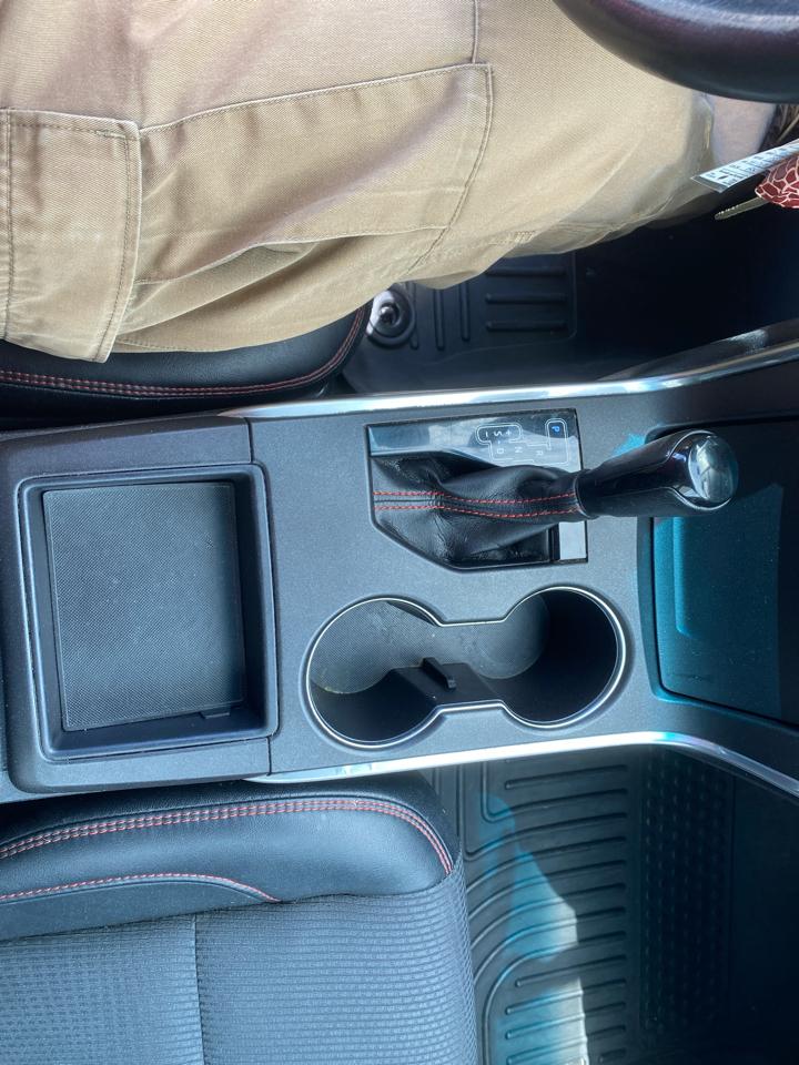 Toyota Camry SE 2017