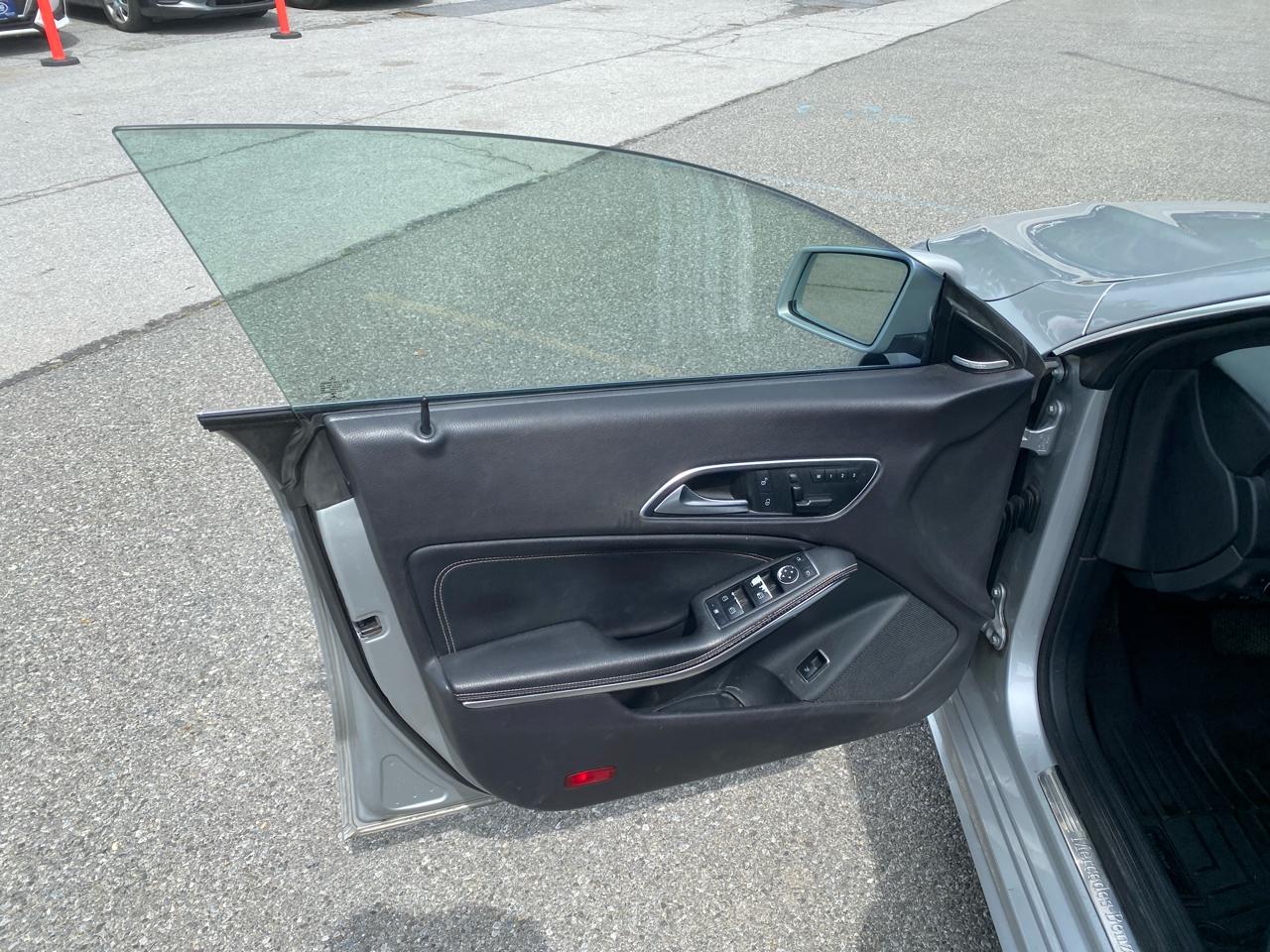 Mercedes-Benz CLA-Class CLA250 4MATIC 2014