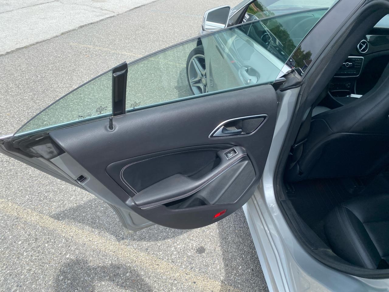 Mercedes-Benz CLA-Class CLA250 4MATIC 2014