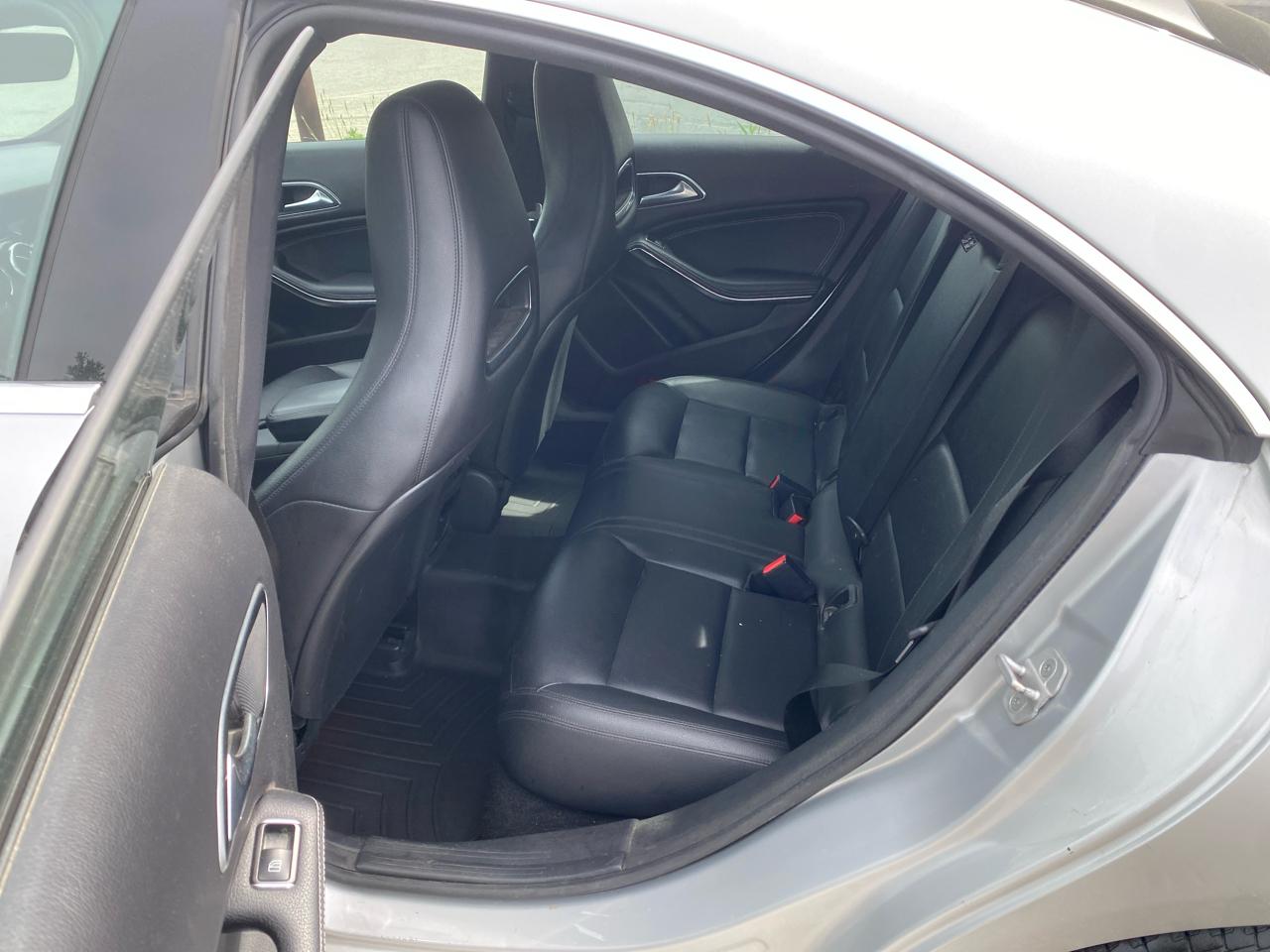 Mercedes-Benz CLA-Class CLA250 4MATIC 2014