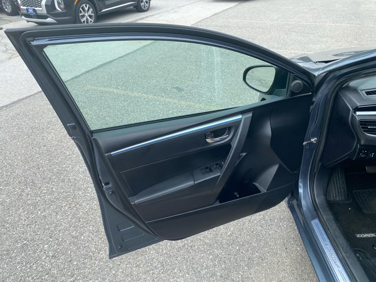 Toyota Corolla S Premium CVT 2015