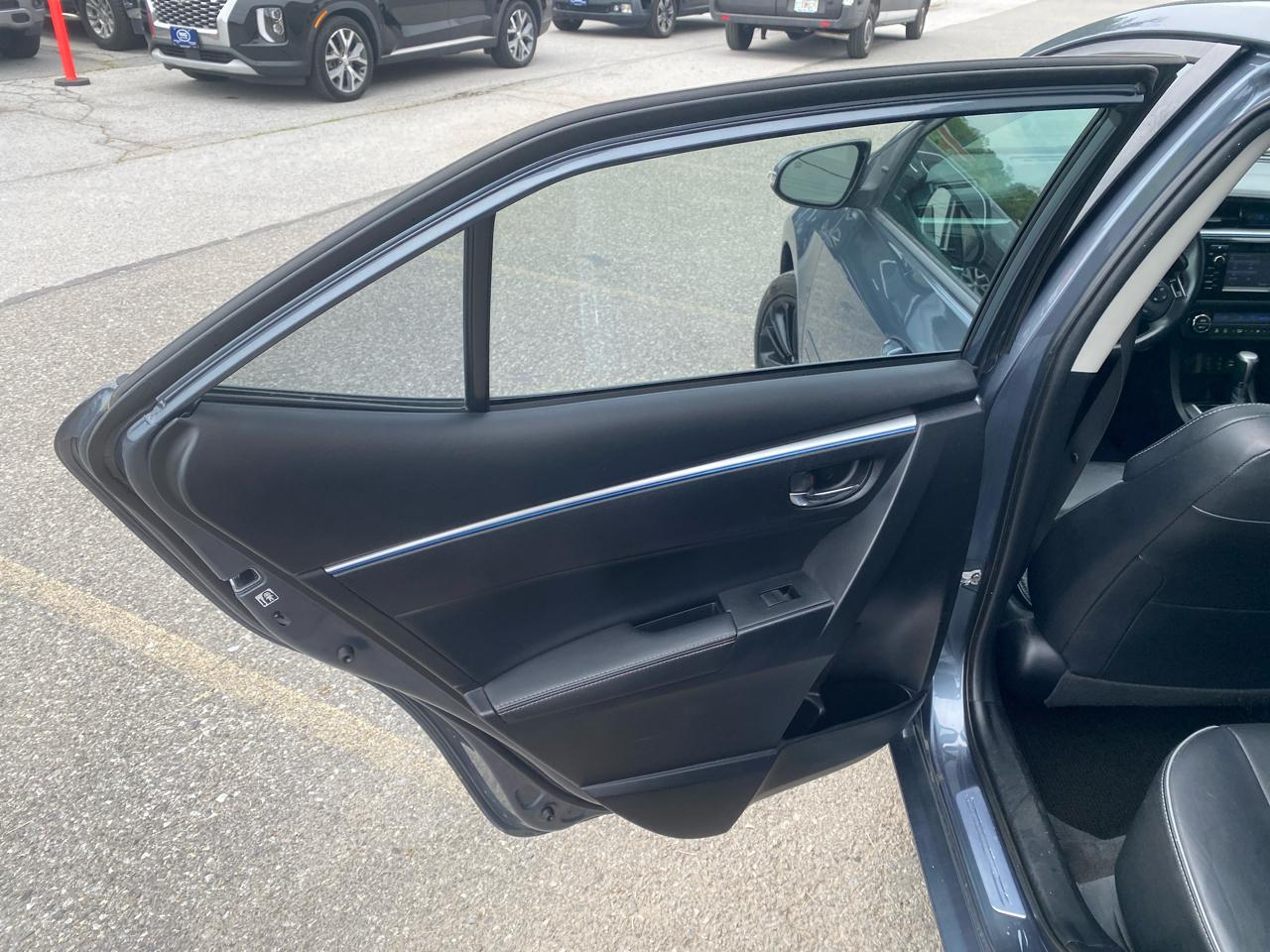 Toyota Corolla S Premium CVT 2015