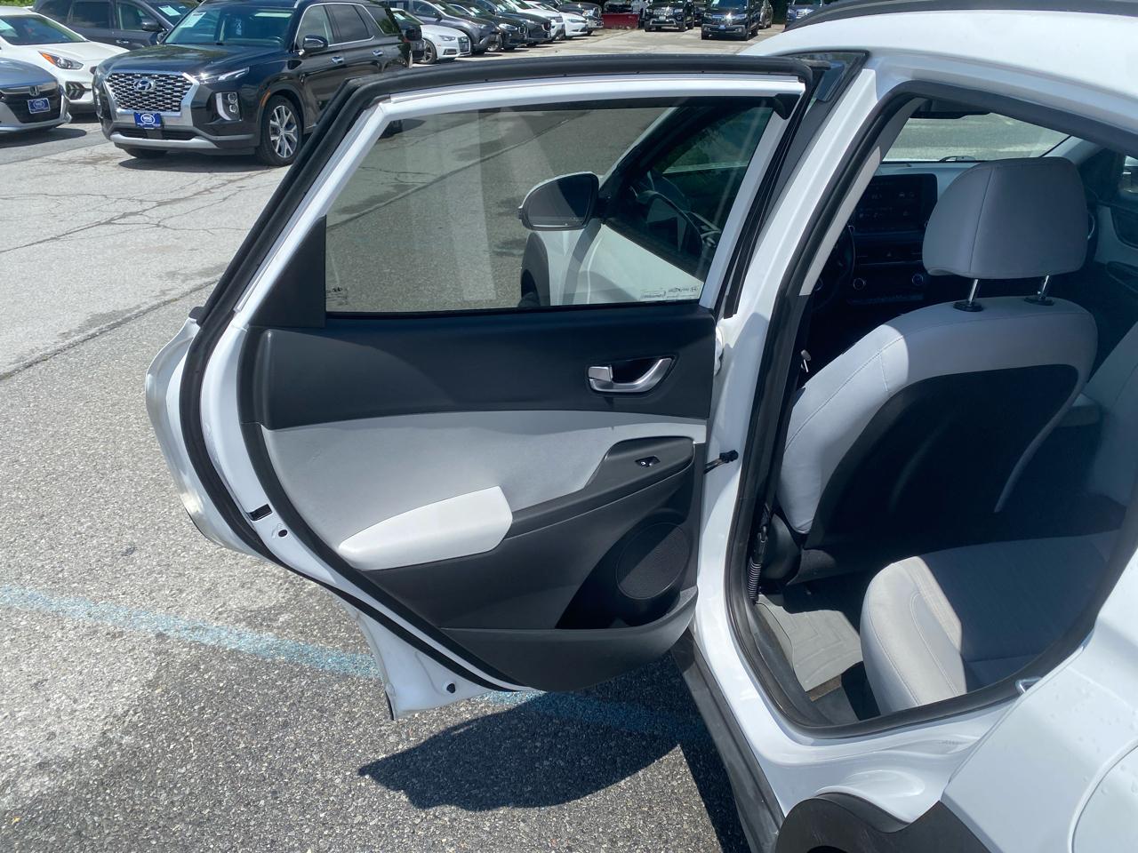 Hyundai Kona SEL AWD 2022