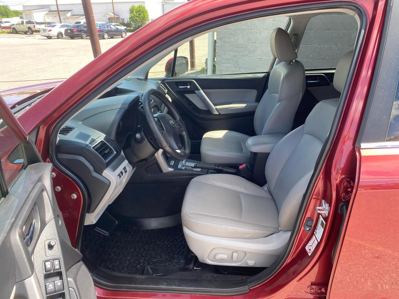 Subaru Forester 2.5i Limited 2016
