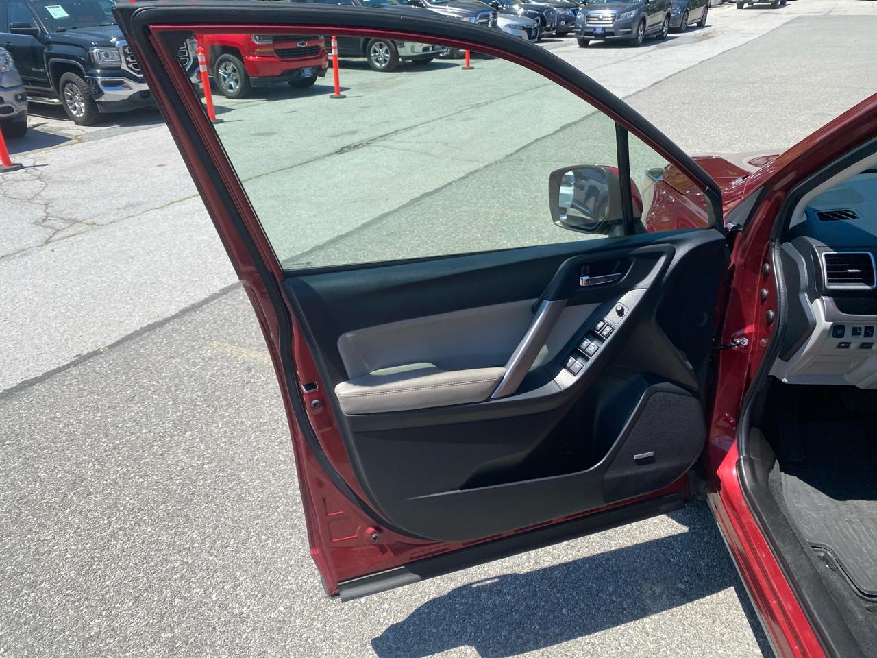 Subaru Forester 2.5i Touring 2018