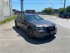 2018 Chrysler 300 