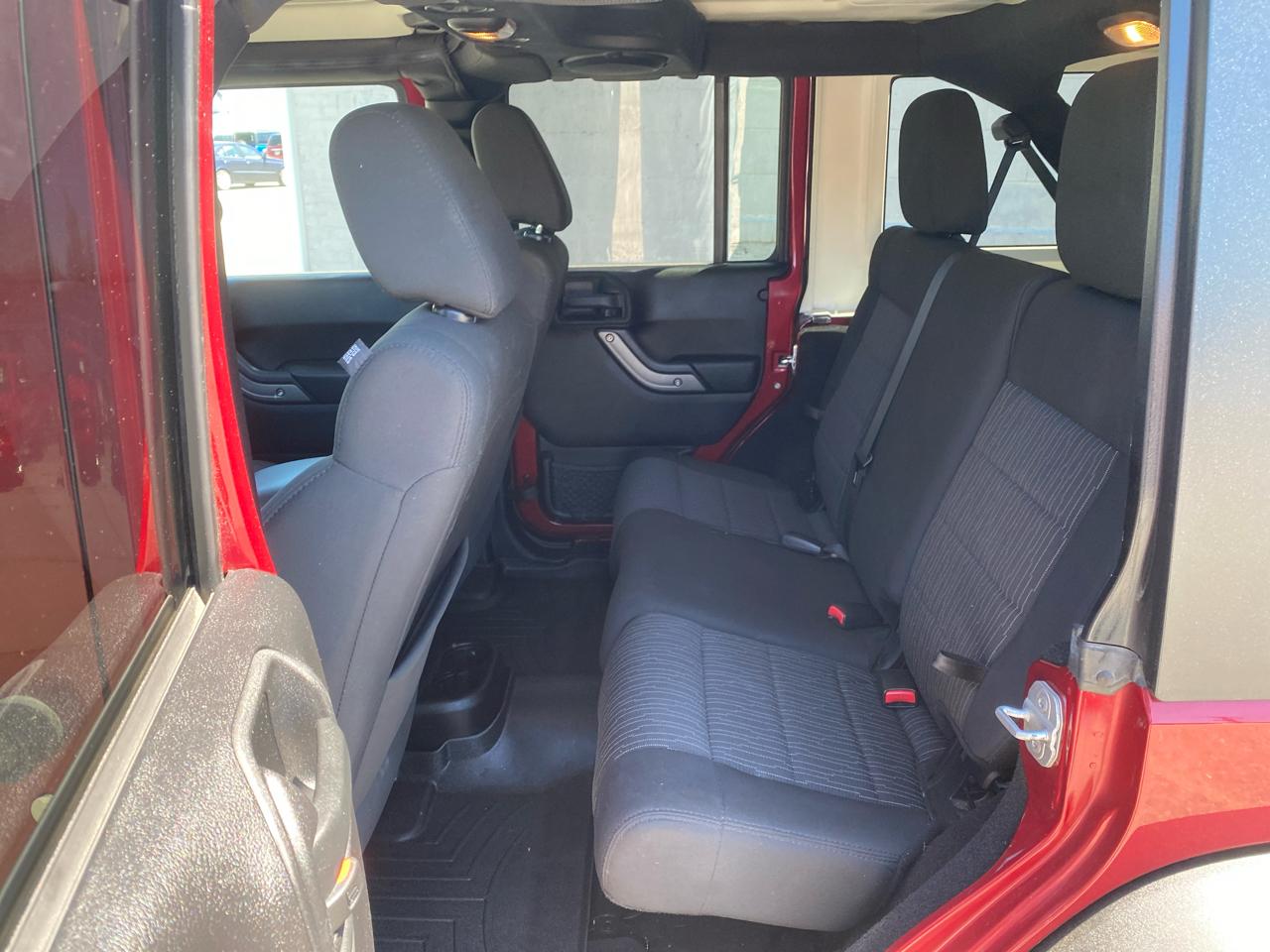 Jeep Wrangler Unlimited Sport 4WD 2012
