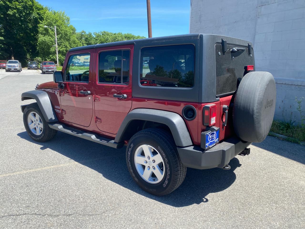 Jeep Wrangler Unlimited Sport 4WD 2012