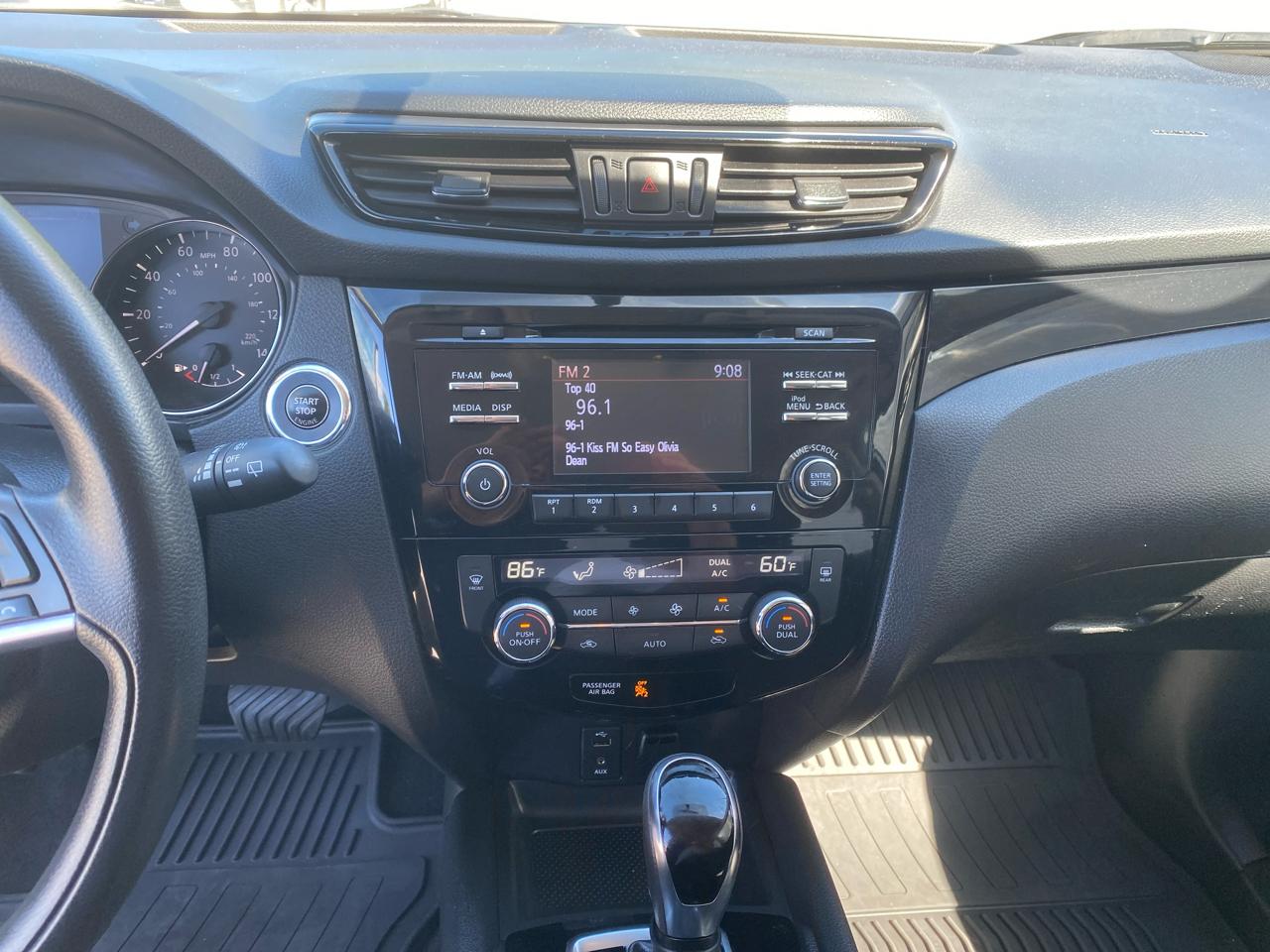 Nissan Rogue Sport S AWD 2017