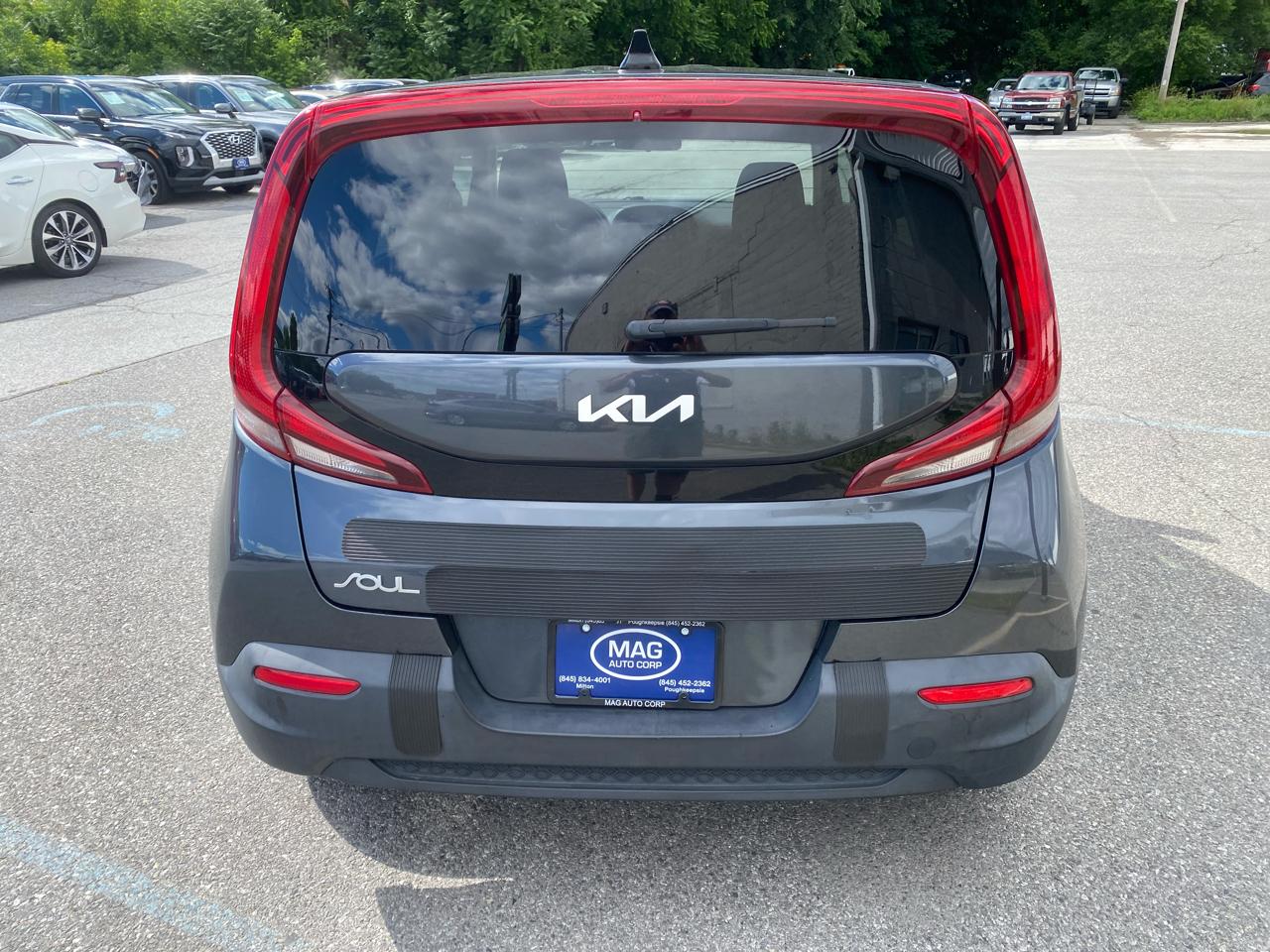 Kia Soul LX CVT 2022