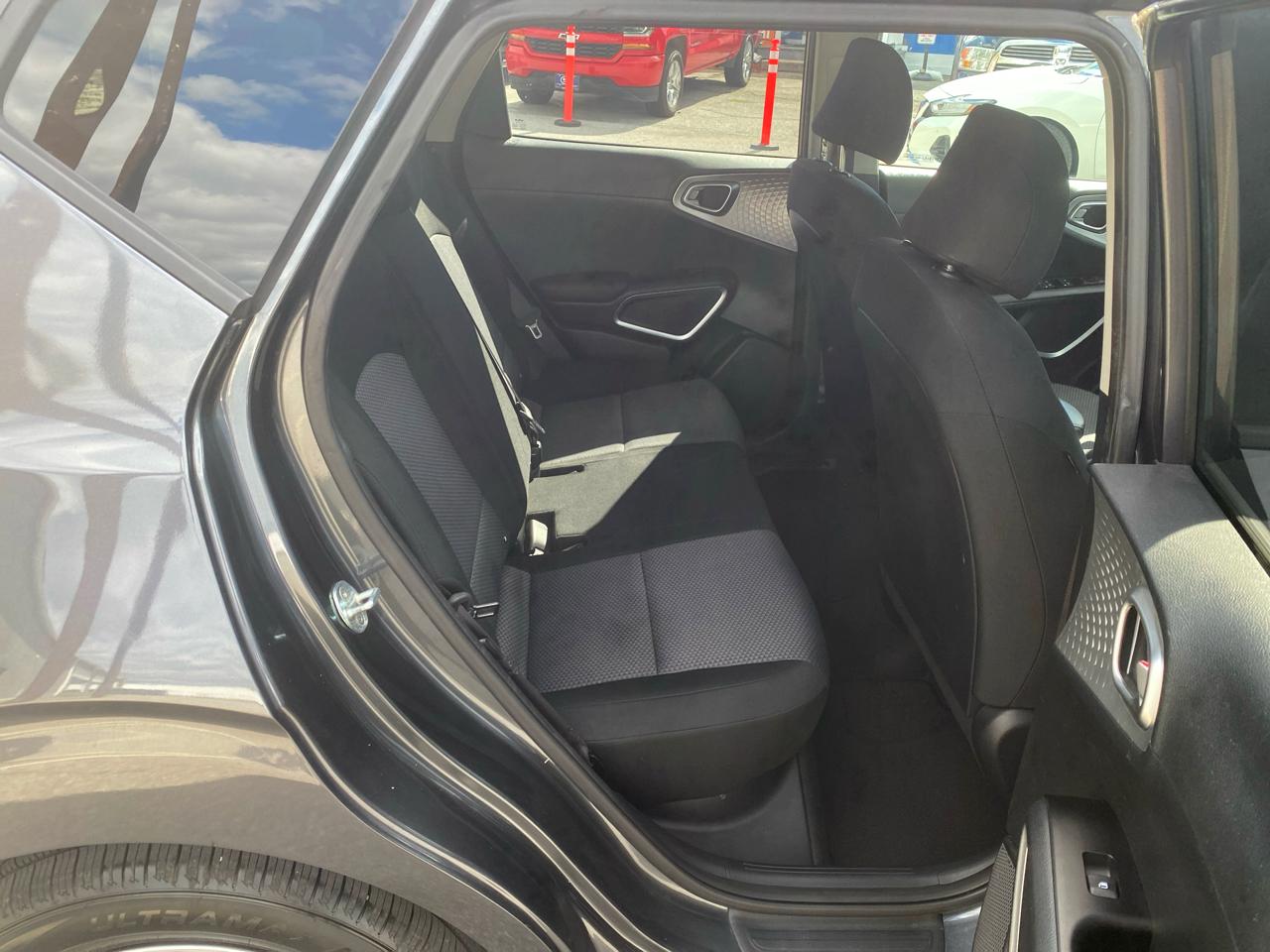 Kia Soul LX CVT 2022