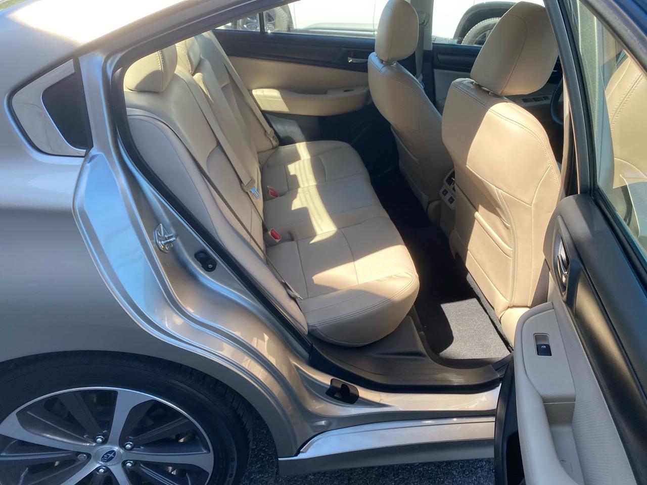 Subaru Legacy 2.5i Limited 2016