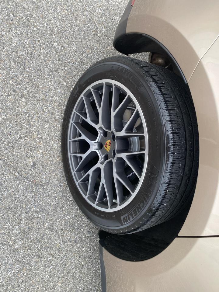 Porsche Macan GTS 2017