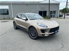 2017 Porsche Macan 