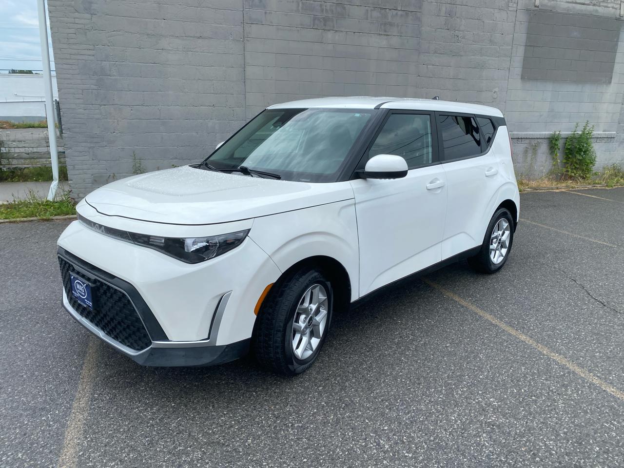 Kia Soul LX CVT 2023