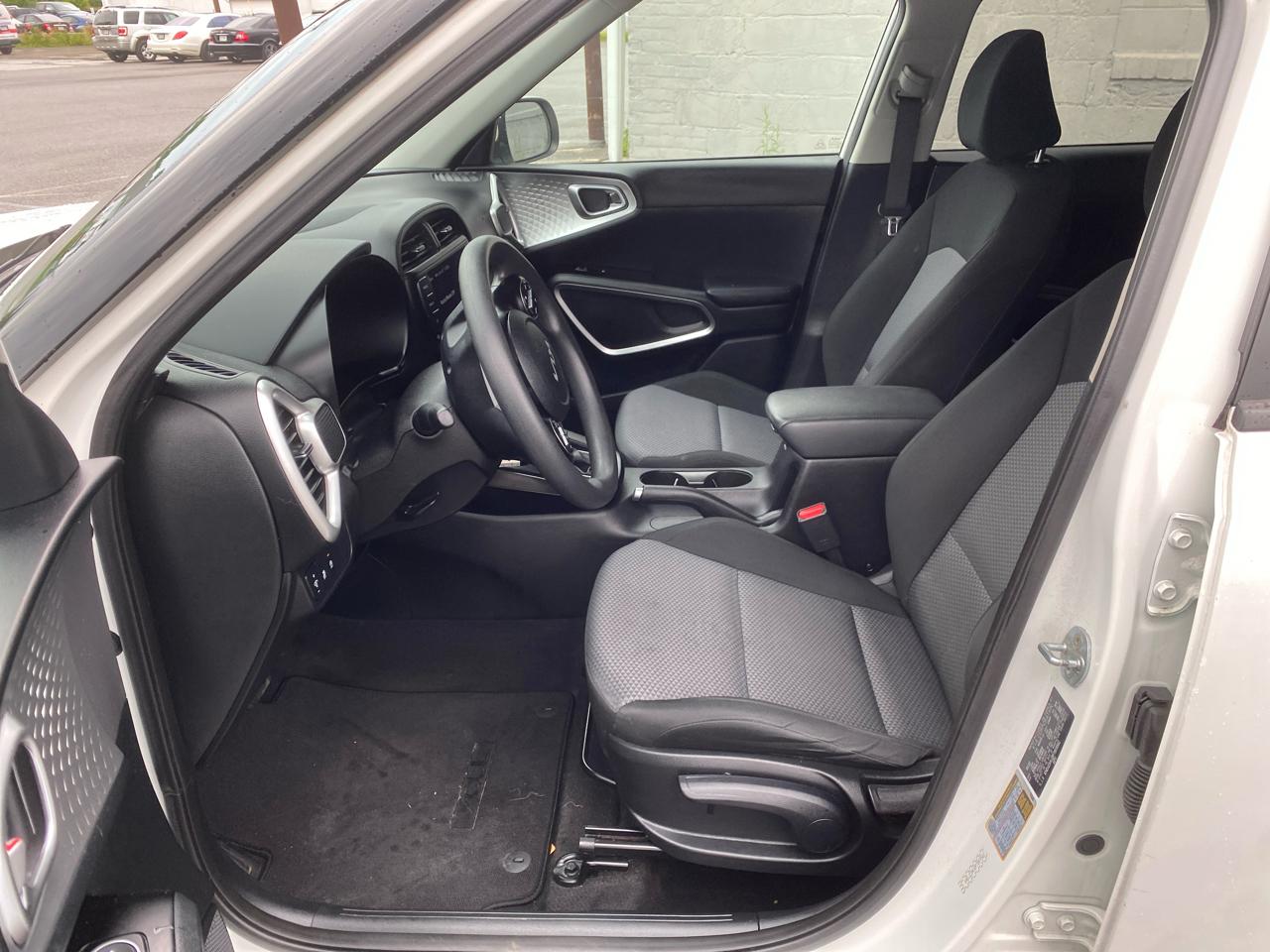 Kia Soul LX CVT 2023