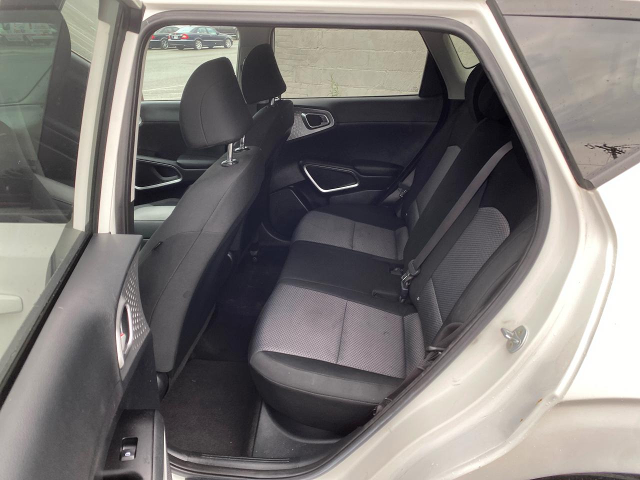 Kia Soul LX CVT 2023