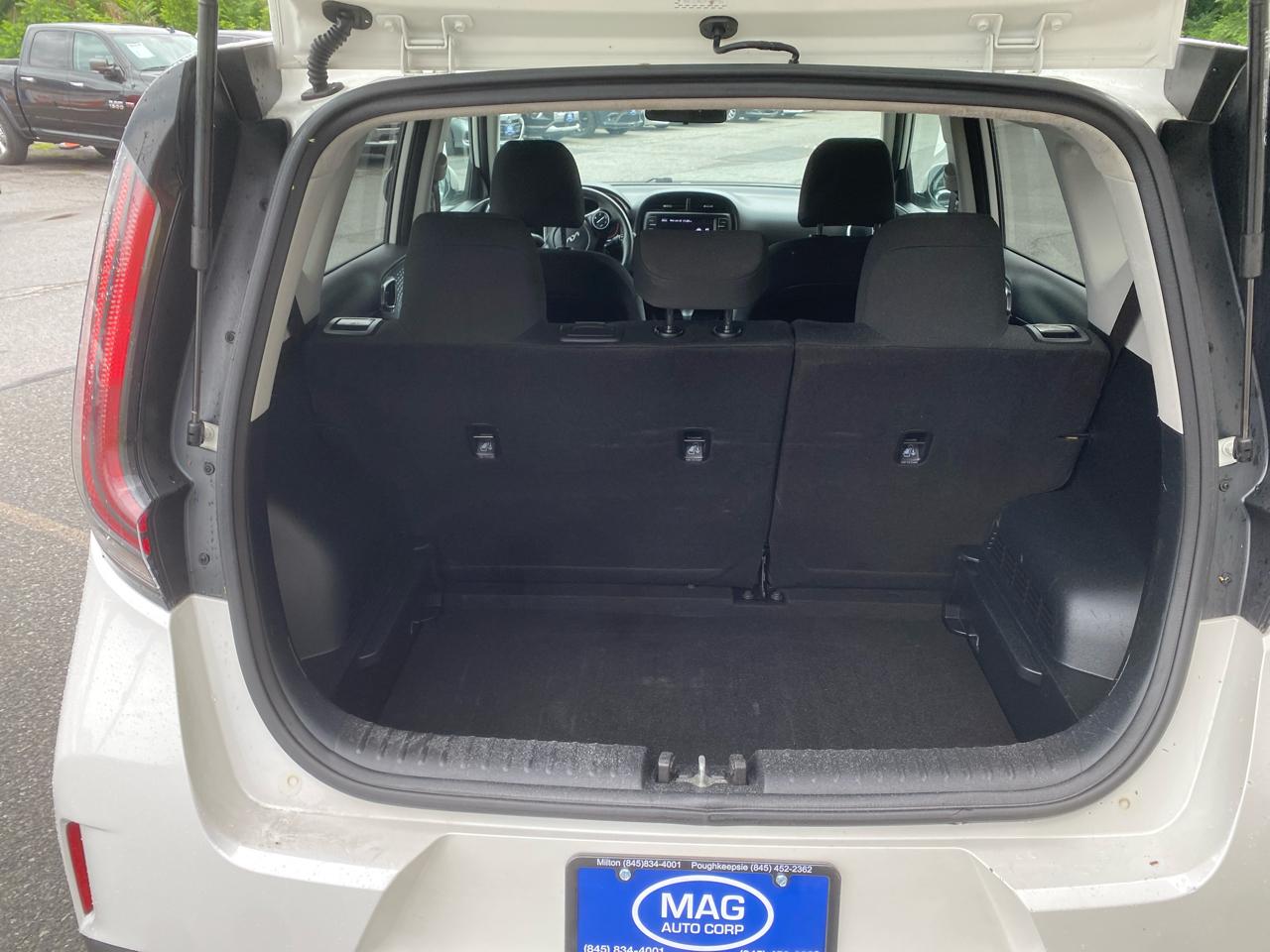 Kia Soul LX CVT 2023