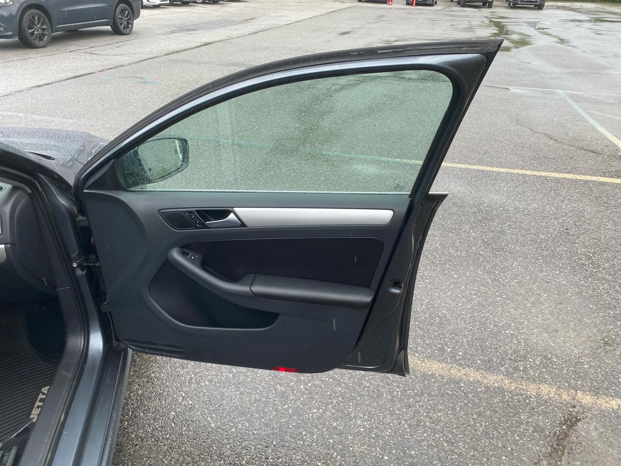 Volkswagen Jetta SE 2014