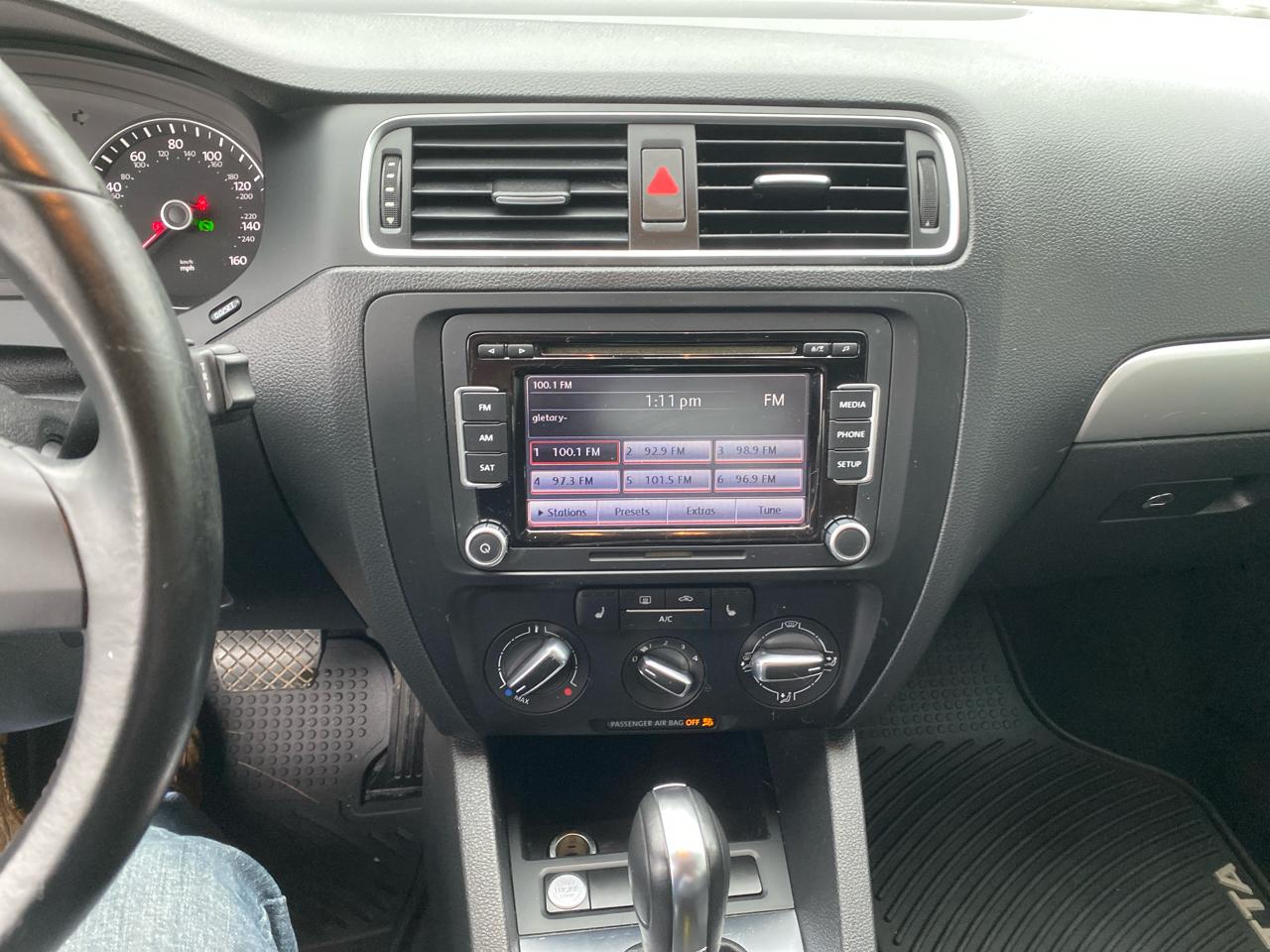 Volkswagen Jetta SE 2014