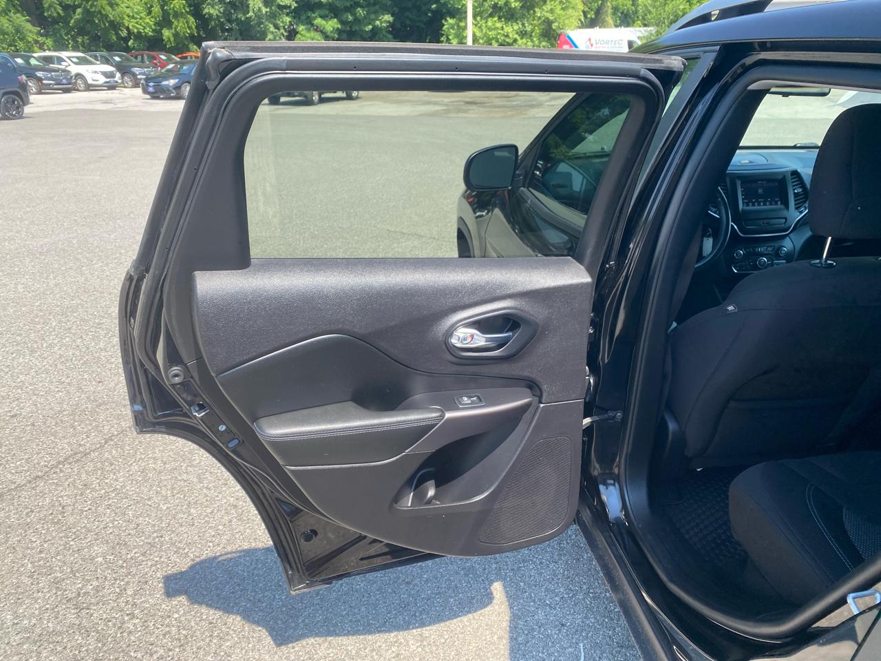 Jeep Cherokee Latitude 4WD 2020