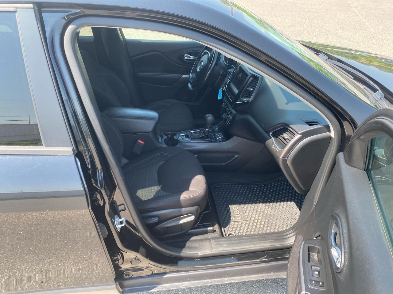 Jeep Cherokee Latitude 4WD 2020