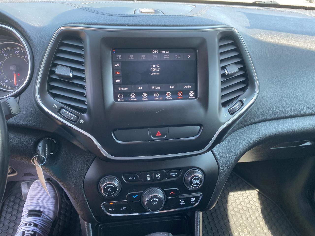 Jeep Cherokee Latitude 4WD 2020