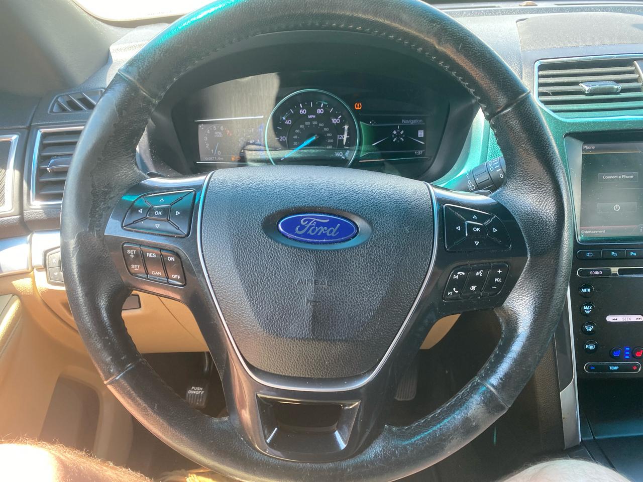 Ford Explorer Limited 4WD 2016