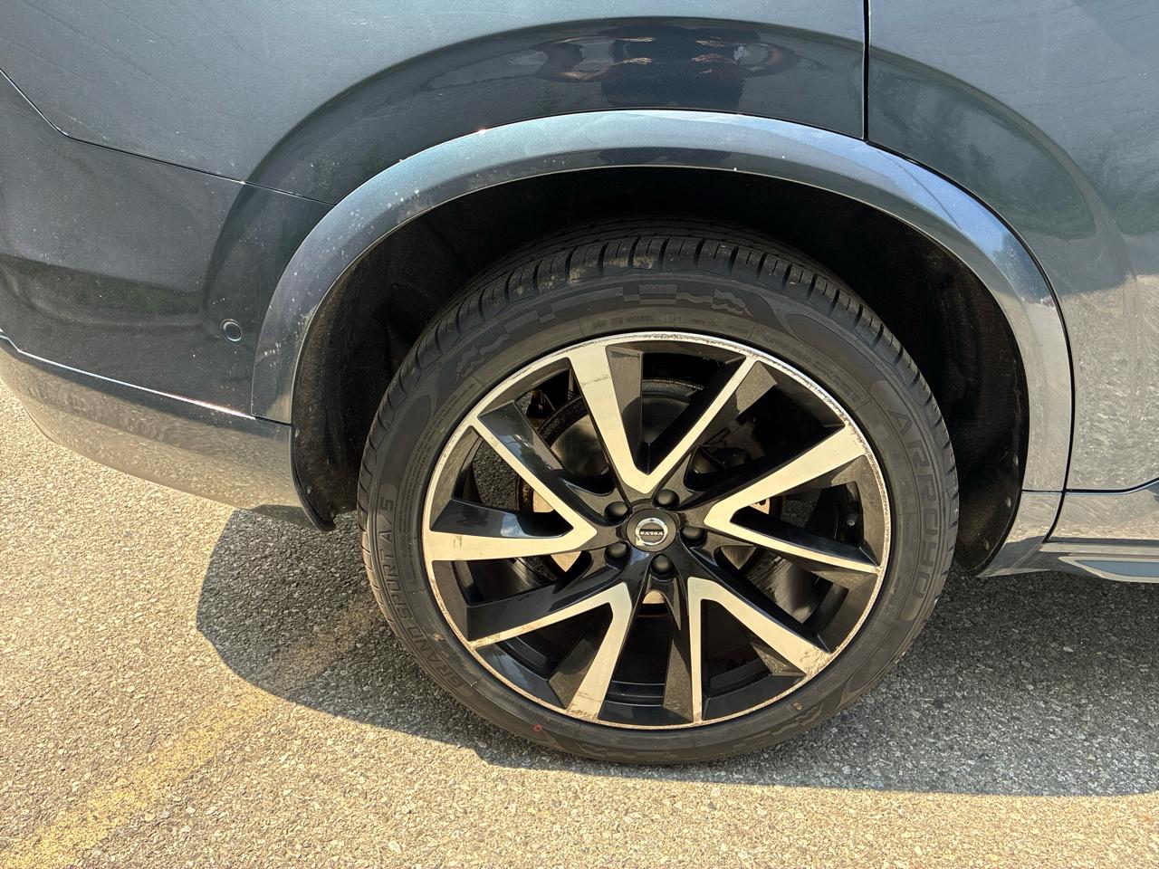 Volvo XC90 T6 Momentum AWD 2018