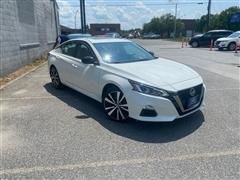 2019 Nissan Altima 