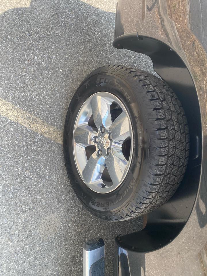 RAM 1500 Tradesman Crew Cab SWB 4WD 2017