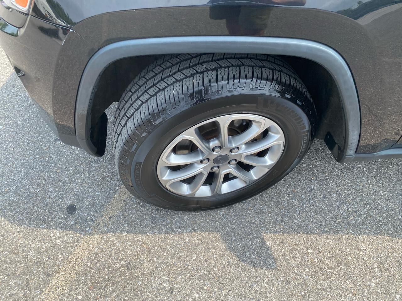 Jeep Grand Cherokee Limited 4WD 2015
