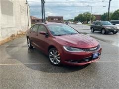 2016 Chrysler 200 