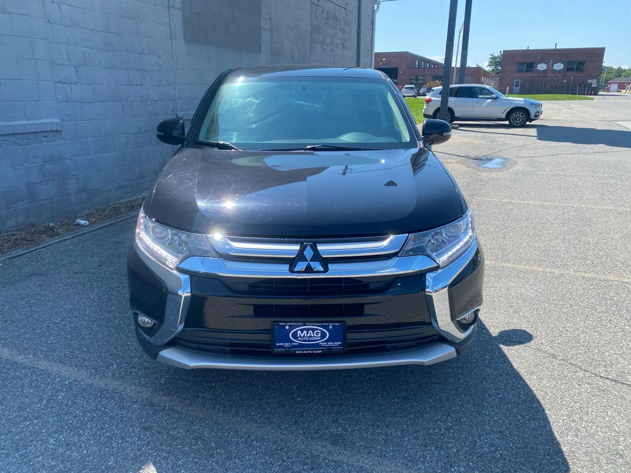 Mitsubishi Outlander SEL AWD 2018