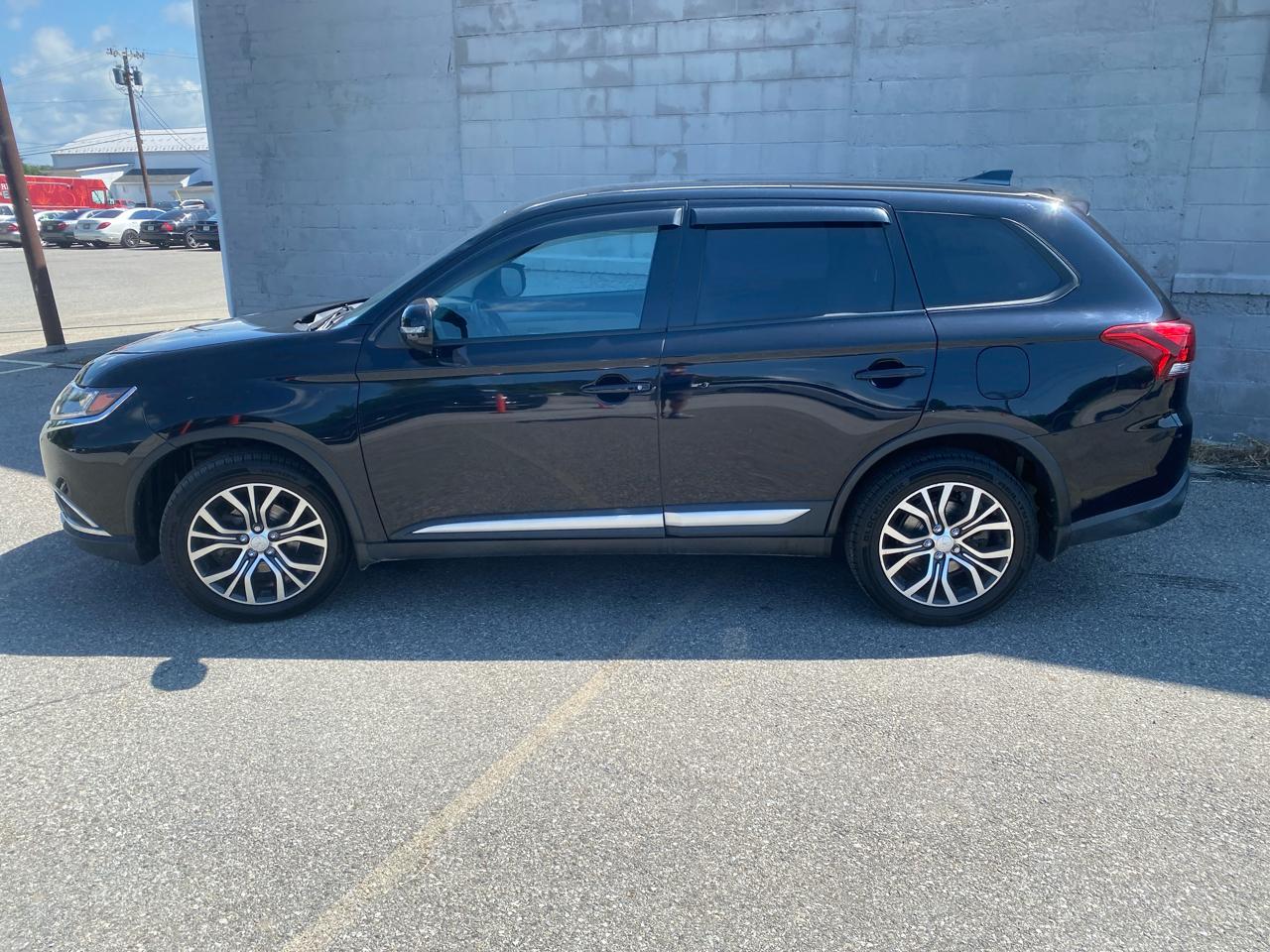Mitsubishi Outlander SEL AWD 2018