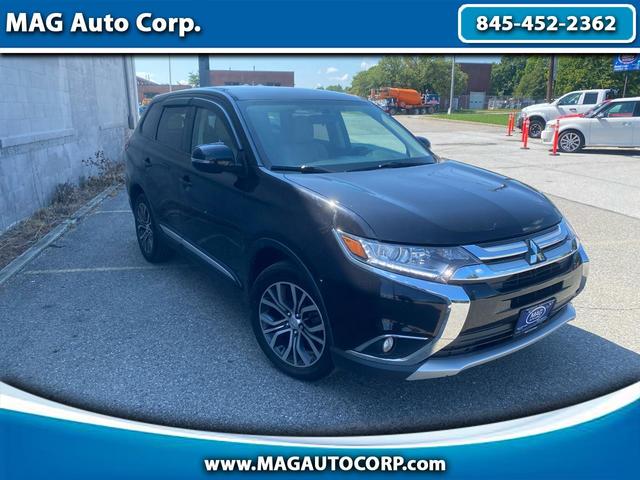 Black 2018 Mitsubishi Outlander SUV / Crossover All-Wheel Drive Automatic