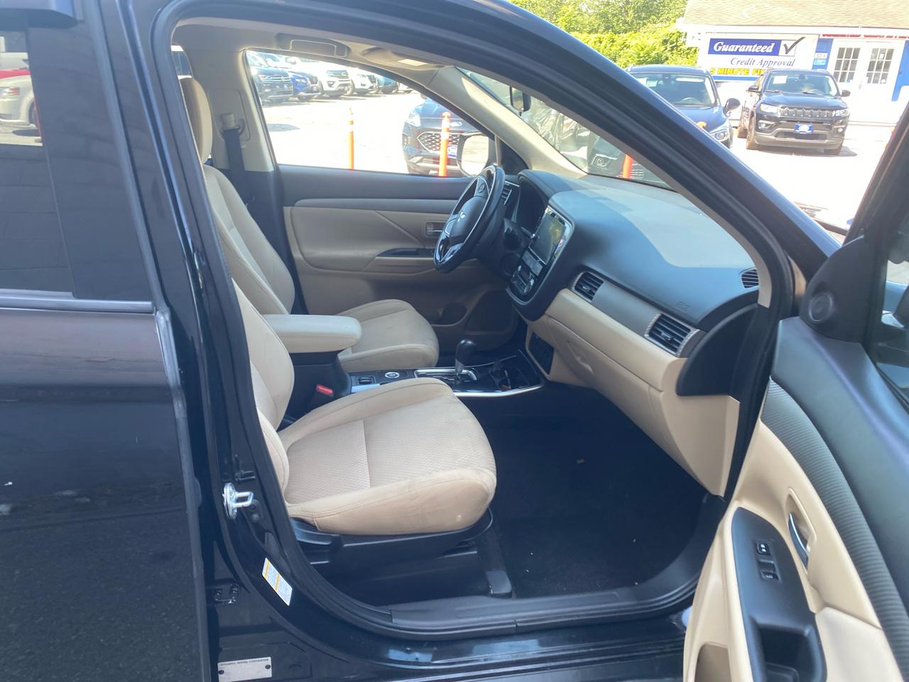 Mitsubishi Outlander SEL AWD 2018