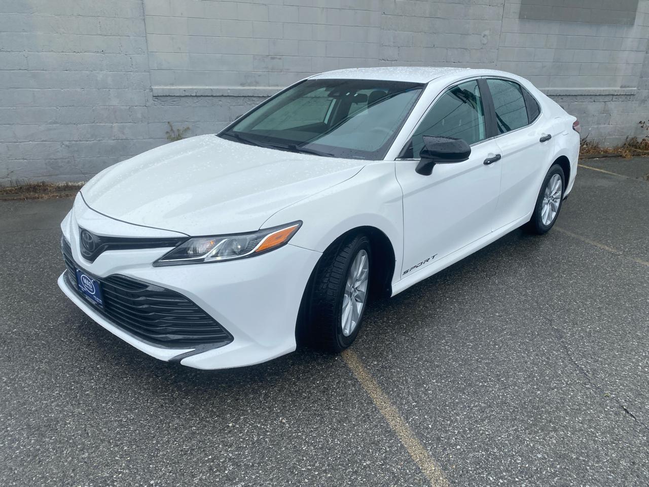 Toyota Camry XLE 2019