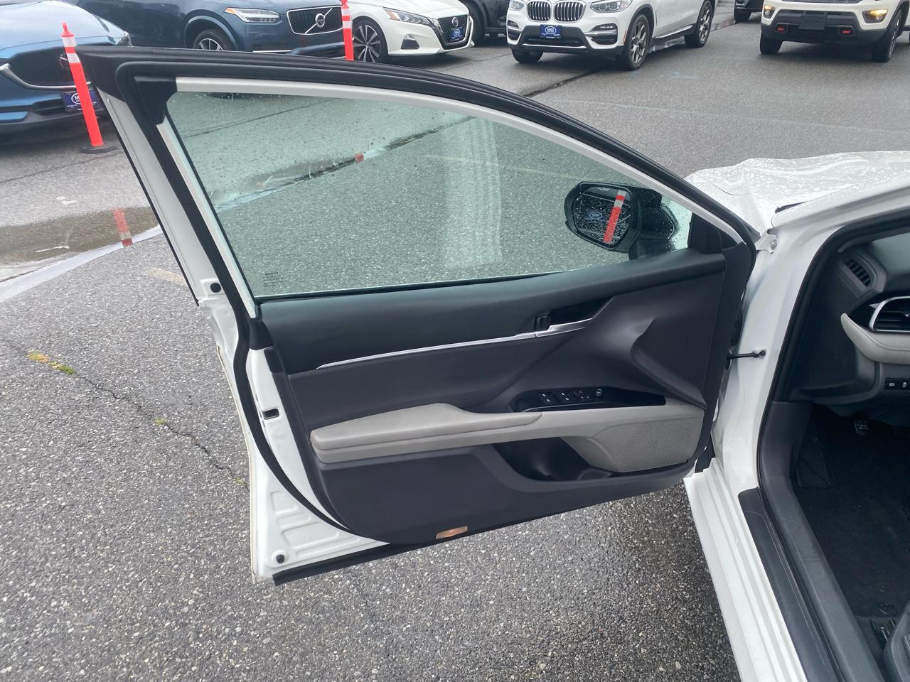 Toyota Camry XLE 2019