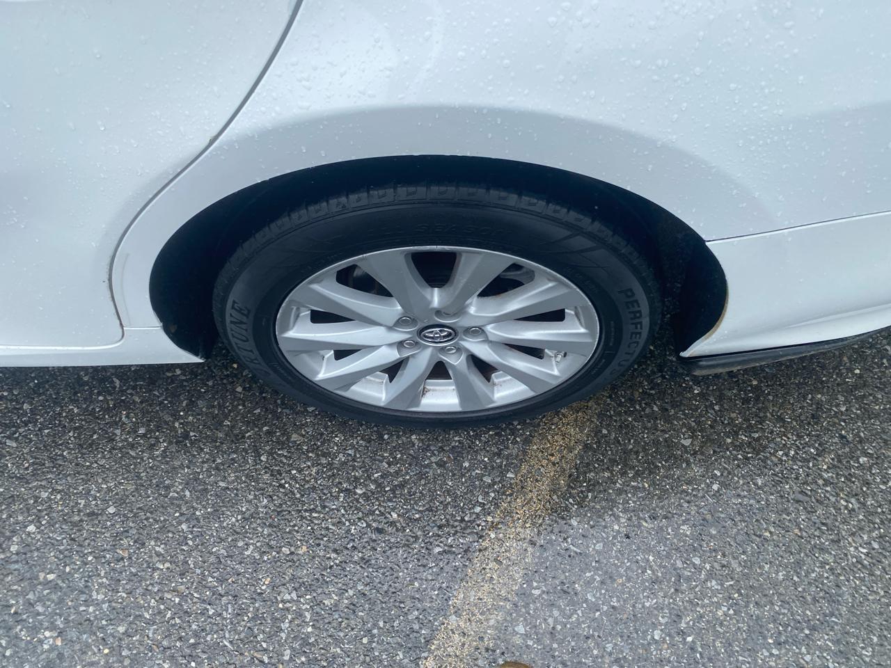 Toyota Camry XLE 2019