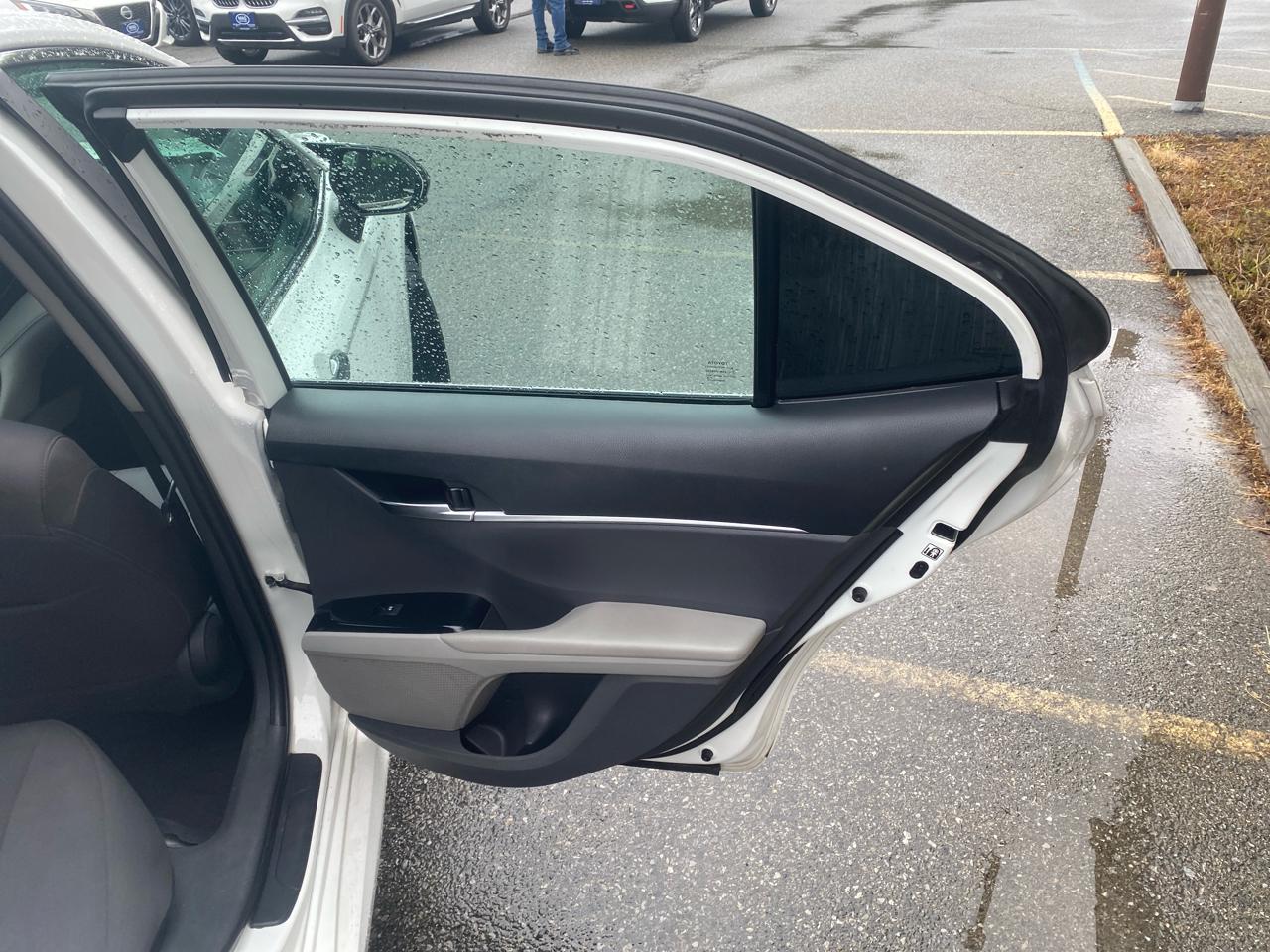 Toyota Camry XLE 2019