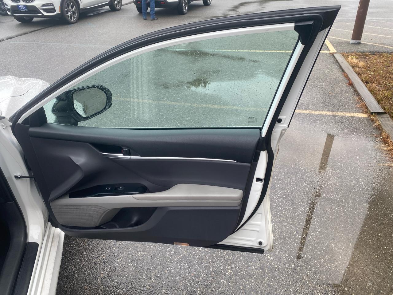 Toyota Camry XLE 2019